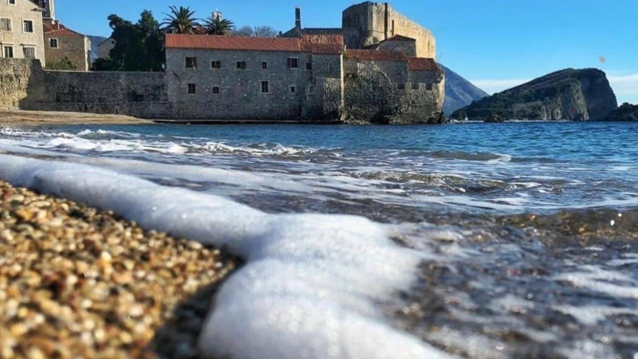 Apartmani Avanti Budva Luaran gambar