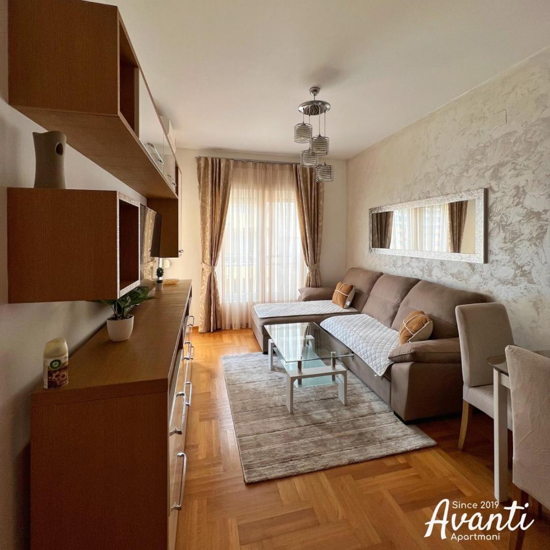 Apartmani Avanti Budva Luaran gambar