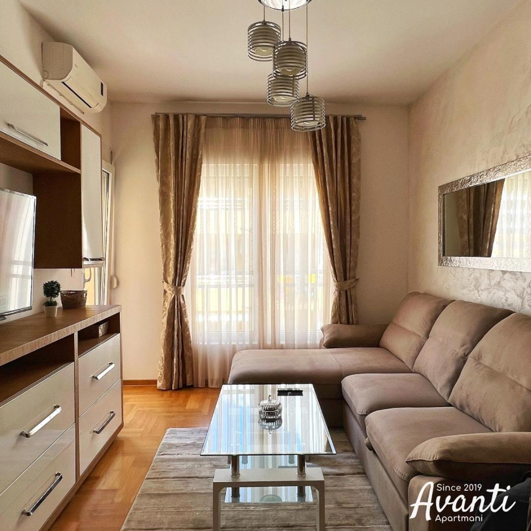 Apartmani Avanti Budva Luaran gambar
